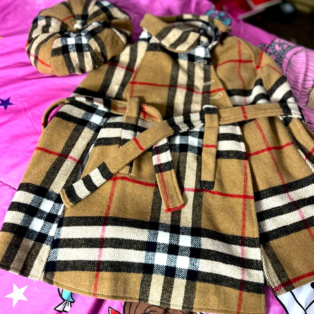 Cape matching hat